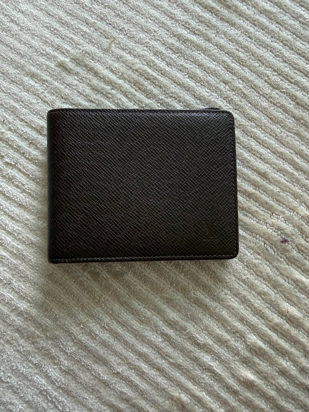 ON SALE! Rare LOUIS VUITTON Leather Wallet